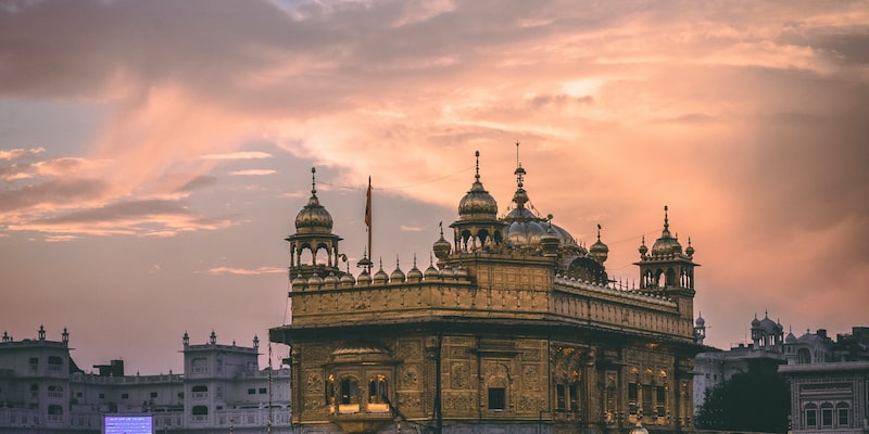 क्या कोई एपीआई है जो मुझे भारत की खबरें दे सकती है?